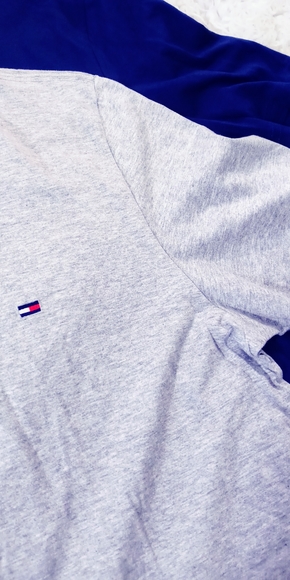 Tommy Hilfiger T shirts - Picture 7 of 8